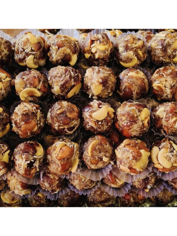 Khajoor Dry Fruits Laddu